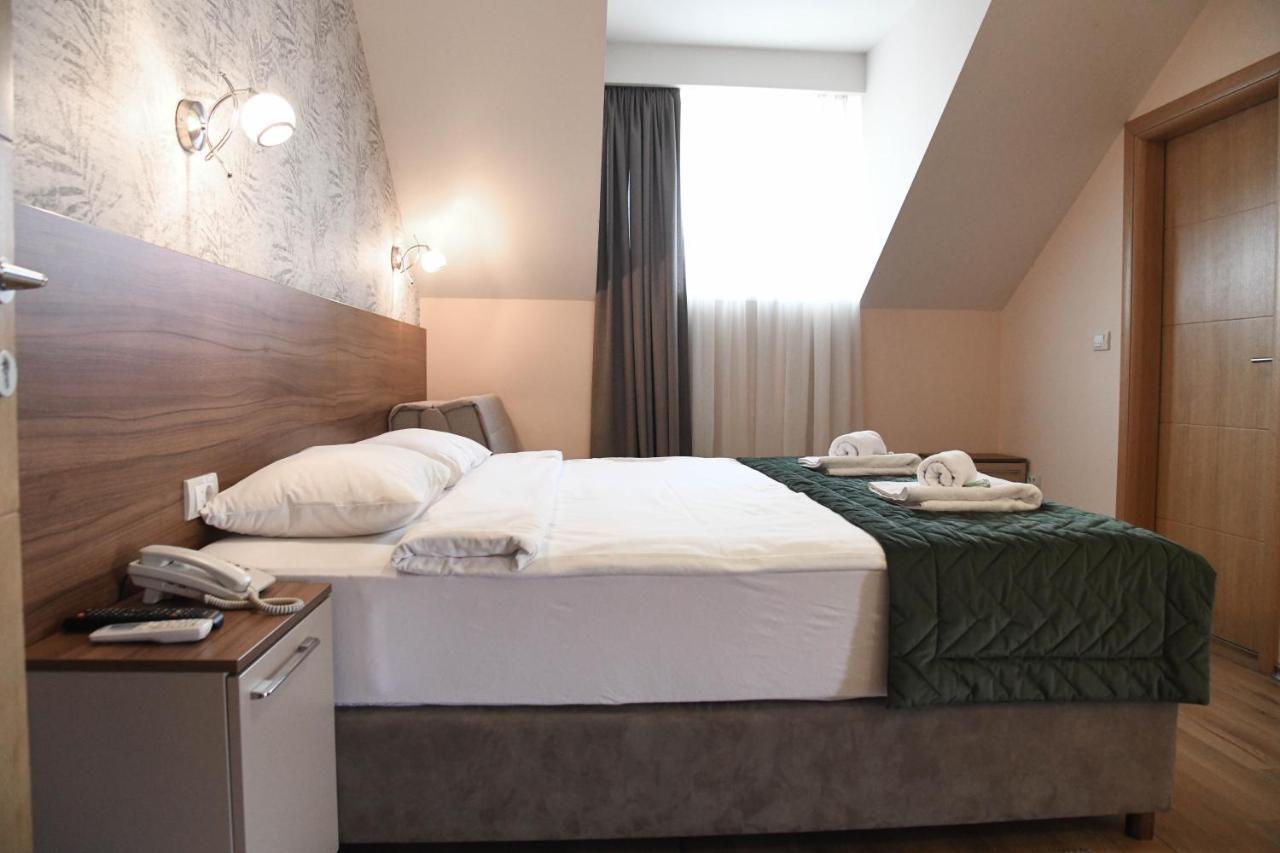 Hotel Garden Újvidék Kültér fotó