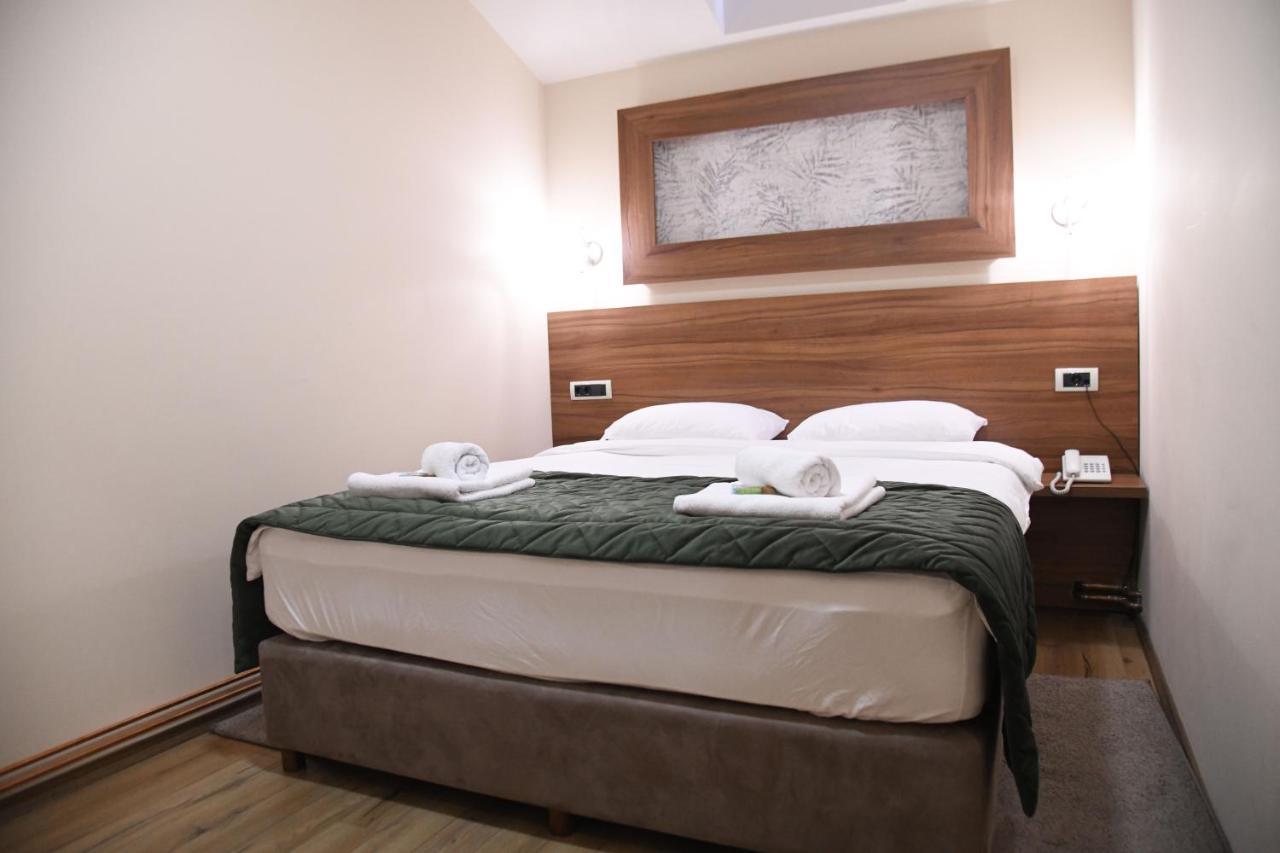 Hotel Garden Újvidék Kültér fotó