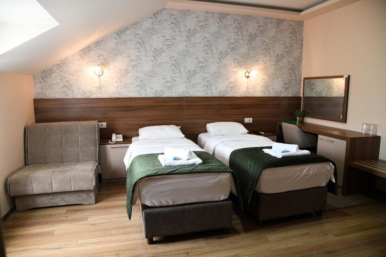 Hotel Garden Újvidék Kültér fotó